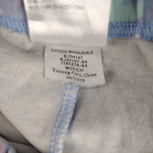 Pajama Set - Picture 4 of 4